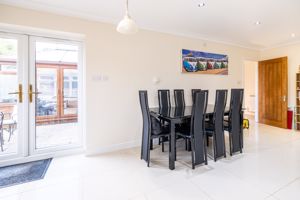 Kitchen/Diner- click for photo gallery